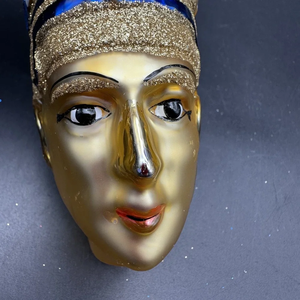1998 POLONAISE‎ BY KOMOZJA QUEEN NEFERTITI ORNAMENT 4